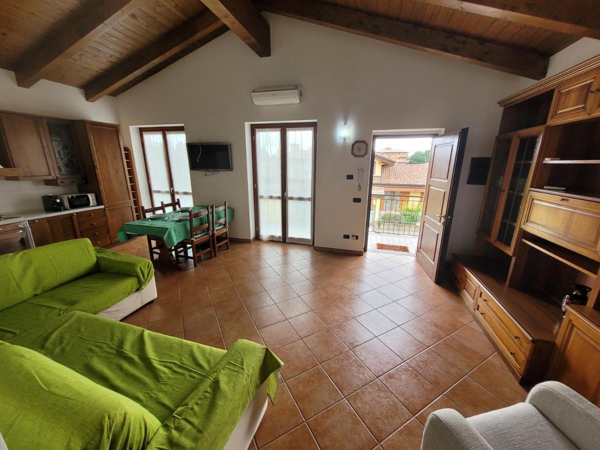 Casa Nicca Apartman Oleggio Kültér fotó